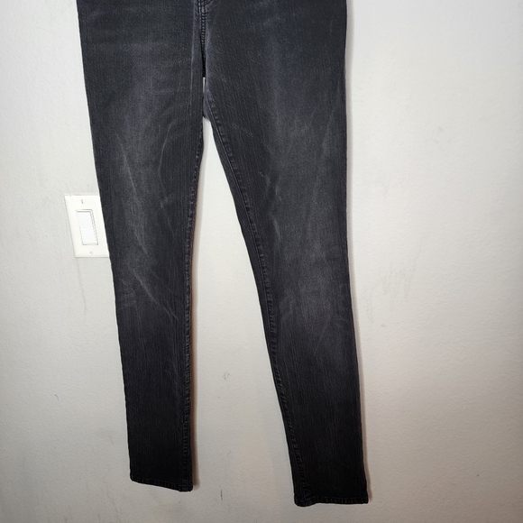 Current/Elliot midnight w/studs skinny jeans - Picture 7 of 12